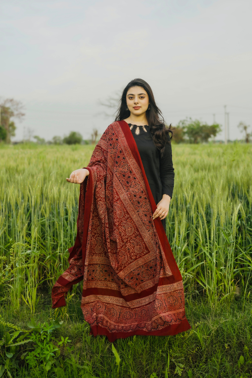 Dil Ruba Classic Red Ajrak